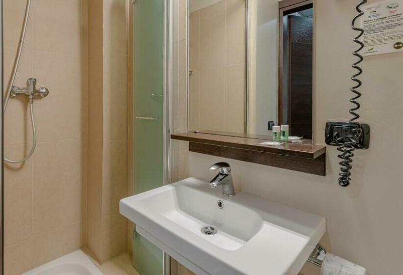 اتاق استاندارد یک نفره, B&b Hotel Firenze City Center