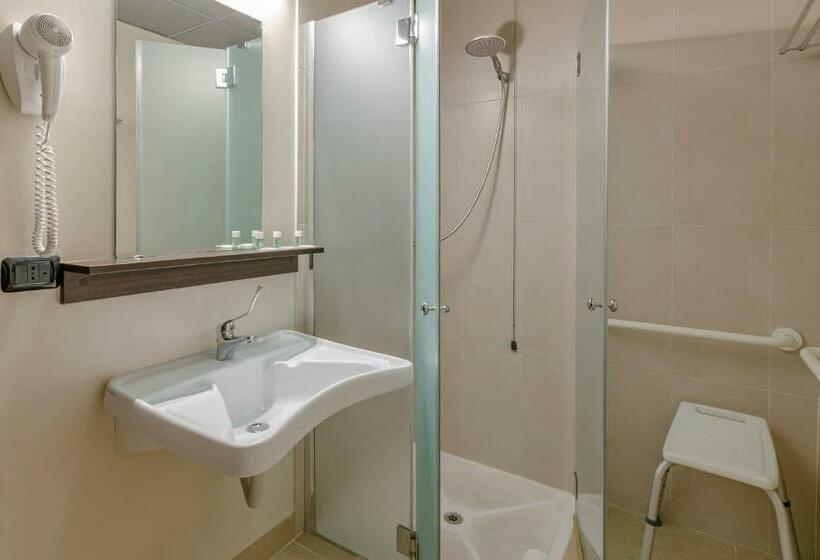 اتاق استاندارد برای معلولان, B&b Hotel Firenze City Center