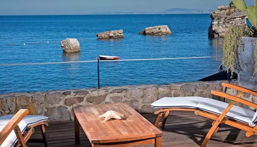 オーシャンビュースーペリアールーム, Capo La Gala Hotel&wellness
