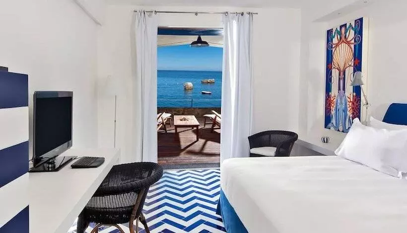 オーシャンビュースーペリアールーム, Capo La Gala Hotel&wellness