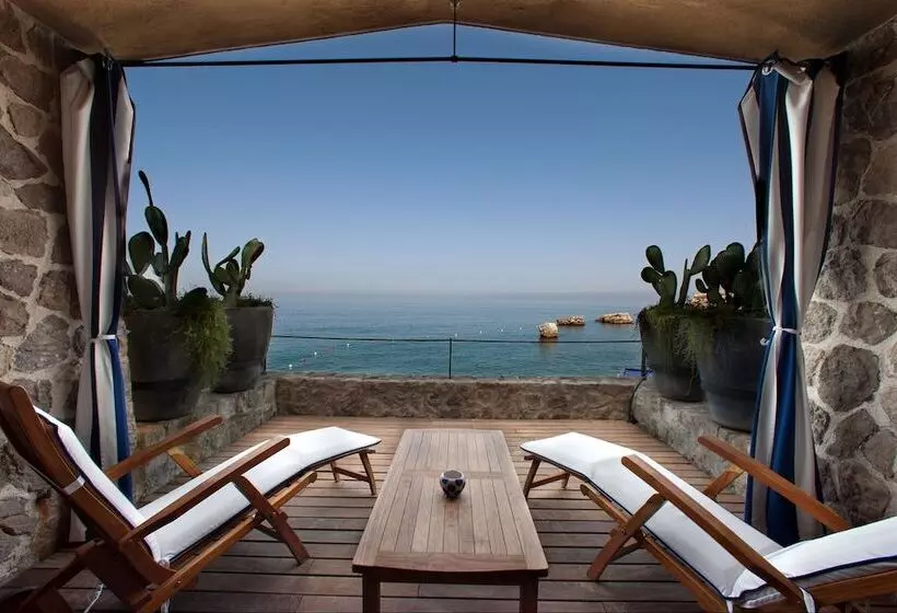 オーシャンビュースーペリアールーム, Capo La Gala Hotel&wellness