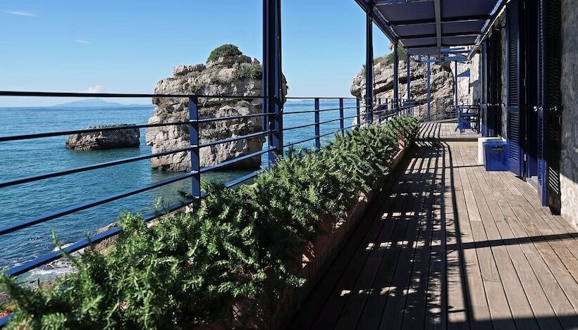 带海景的标准工作室, Capo La Gala Hotel&wellness