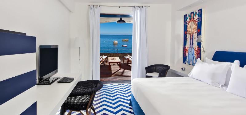 Superior Rum med Terrass, Capo La Gala Hotel&wellness