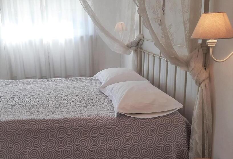 اتاق استاندارد با بالکن, Euromotel Croce Bianca