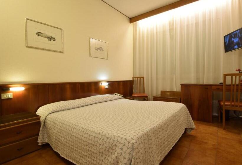 اتاق خانوادگی, Euromotel Croce Bianca