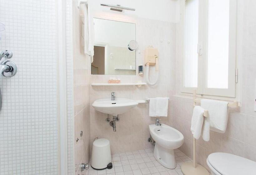 Deluxe Driepersoonskamer met Uitzicht op Zee, Acapulco