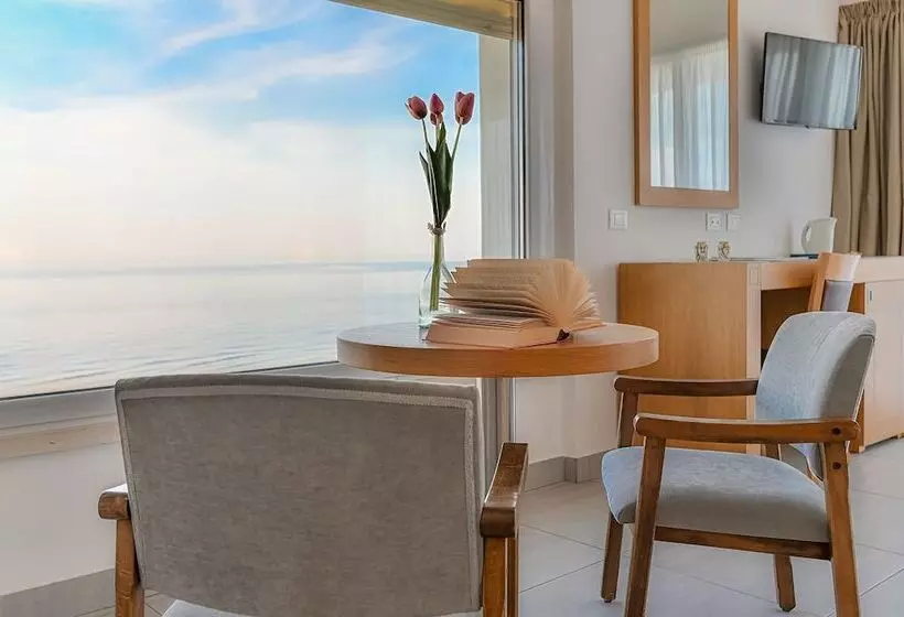 Comfort-huone, Adria