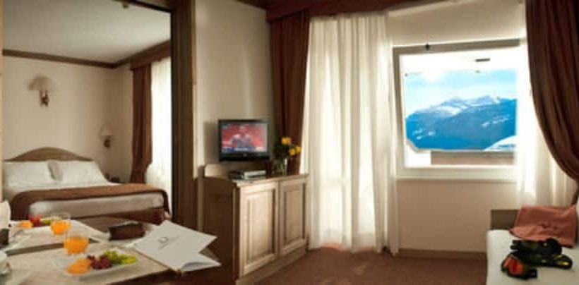 山の見えるスーペリアルーム, Alaska Cortina