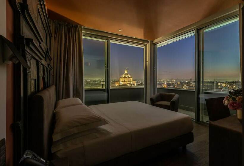 高级大房间, Ariston