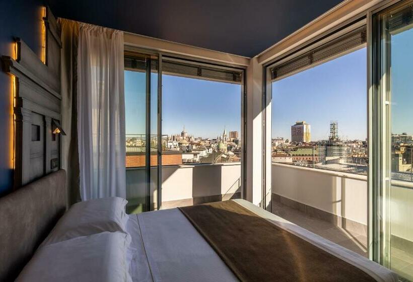 带观景的高级间, Ariston