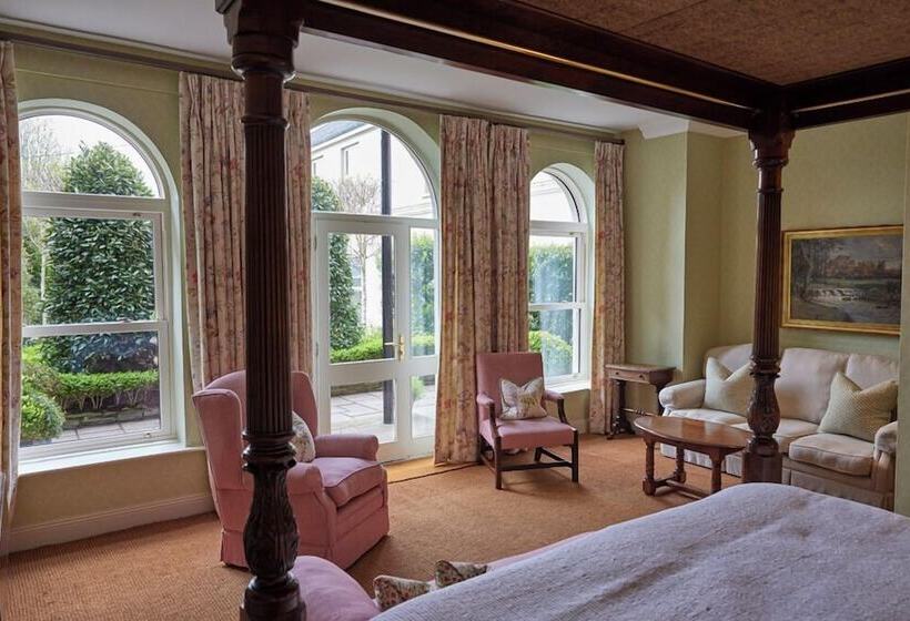 Junior Suite, Perryville House