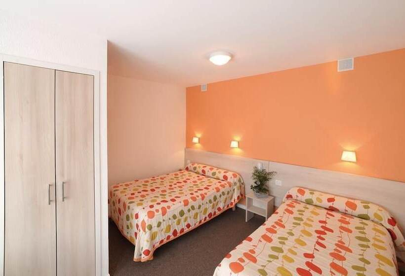 スタンダードルーム, Saint Contard