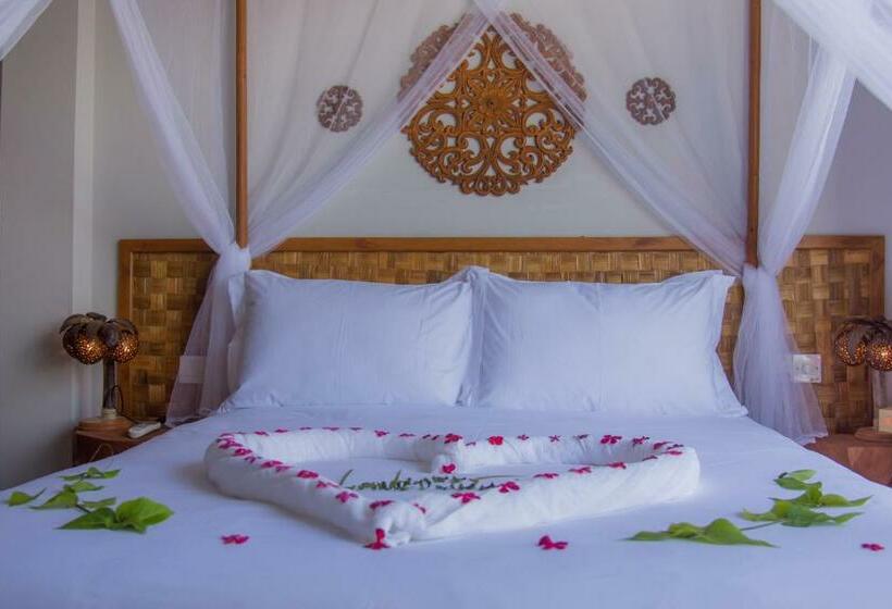 اتاق لوکس, Sandy Heaven Maldives