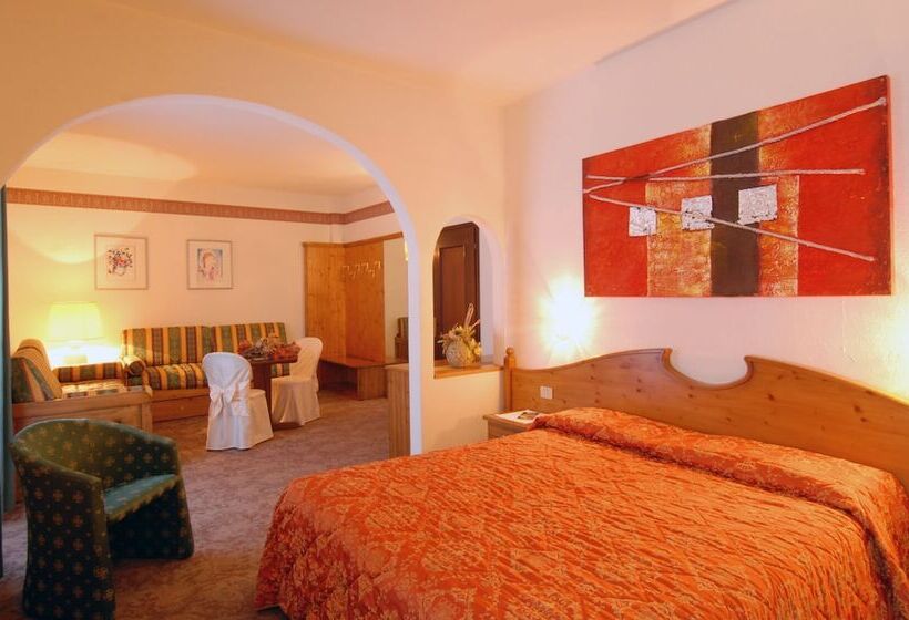 غرفة سوبيريور رباعية, G. Hotel Des Alpes