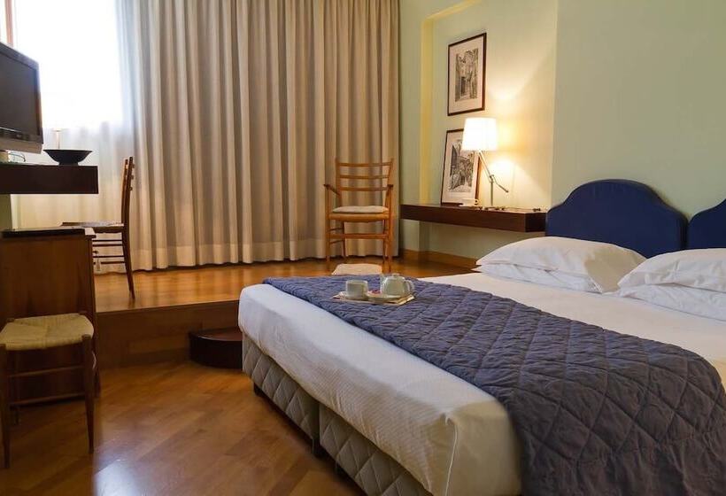 اتاق کلاسیک, Dei Duchi