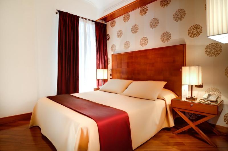 اتاق استاندارد, Delle Nazioni