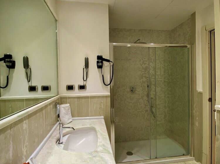 سوییت جونیور, Delle Nazioni