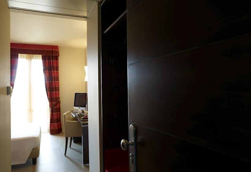 수피리어 싱글 룸, Montini Linate Airport