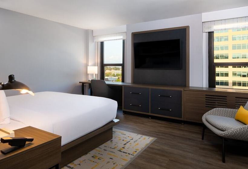 Номер Стандарт, Indigo Chattanooga Downtown, An Ihg