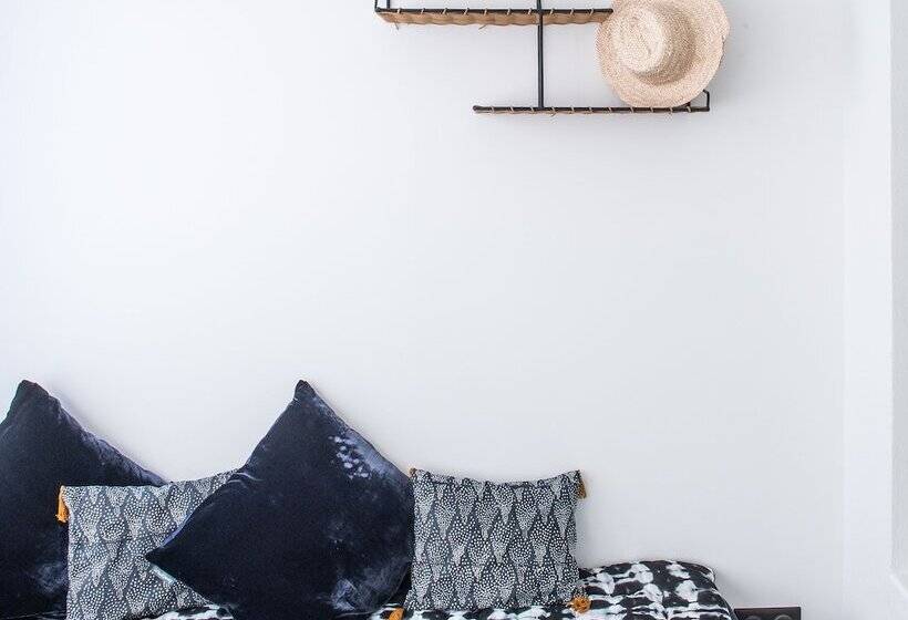 スイート, Maison Volver