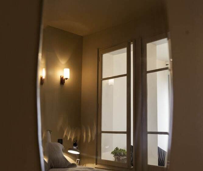 スイート, Maison Volver