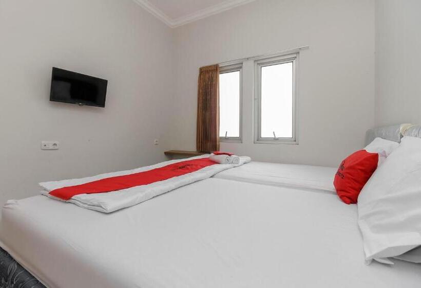 חדר סטנדרט, Reddoorz Near Central Park Mall