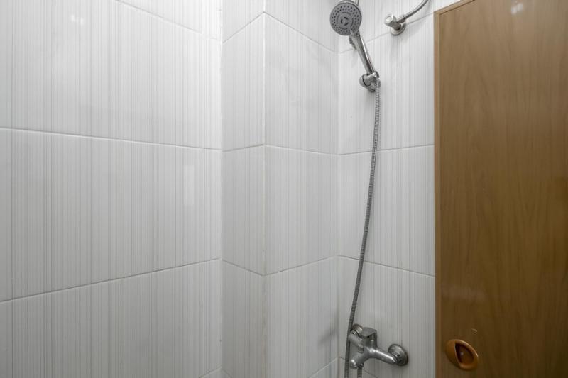 スタンダードルーム, Reddoorz Near Central Park Mall