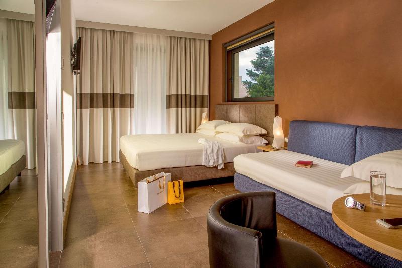 اتاق استاندارد, The Spring House Hotel Rome Vatican, Tapestry Collection Hilton