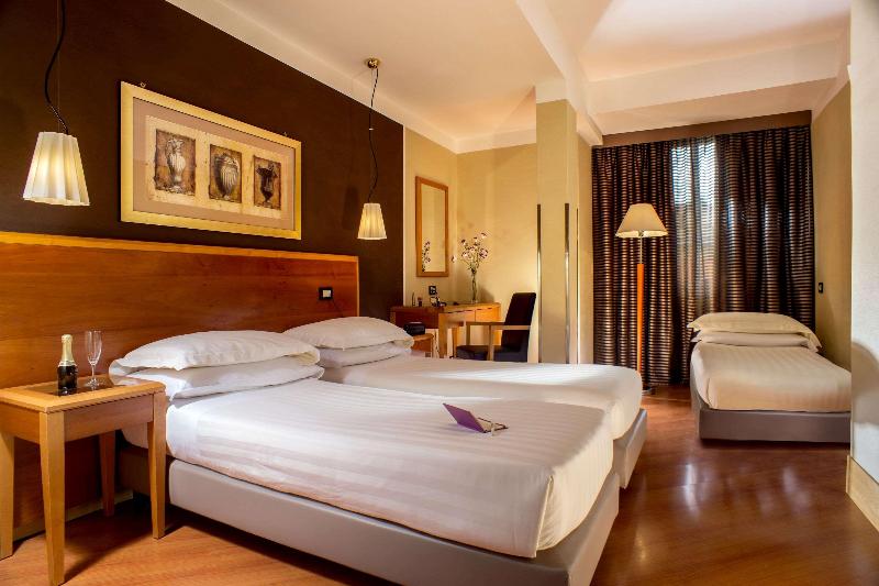 اتاق استاندارد, The Spring House Hotel Rome Vatican, Tapestry Collection Hilton