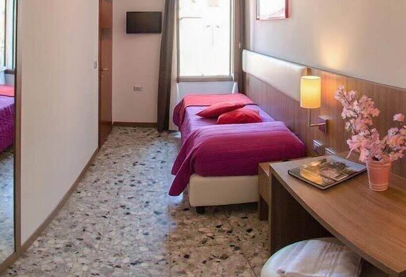 اتاق استاندارد یک نفره, Il Moro Di Venezia