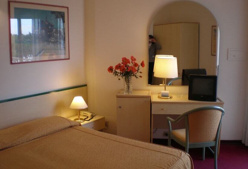 اتاق استاندارد با چشم‌انداز دریا, Majestic