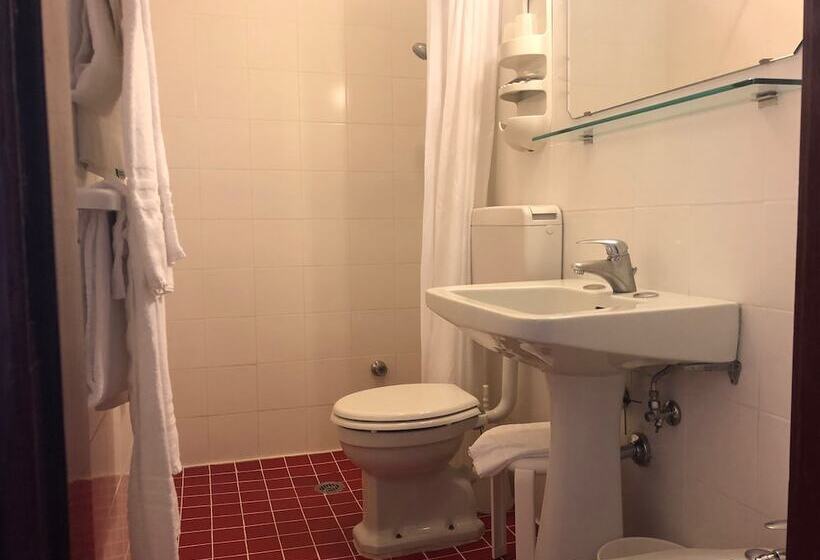 اتاق راحتی یک تخته, Majestic