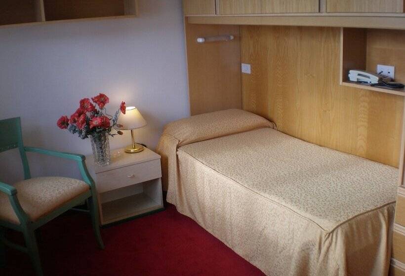 اتاق راحتی یک تخته, Majestic