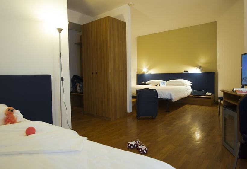 Номер Стандарт Трехместный, Mistral2