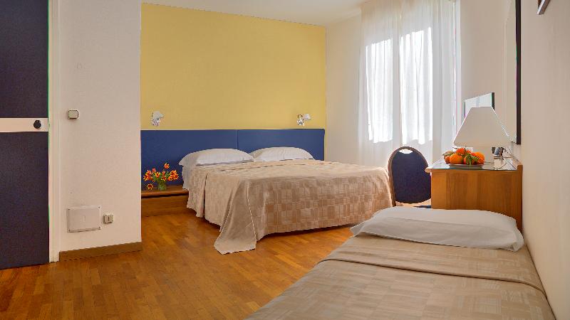 Номер Стандарт Трехместный, Mistral2