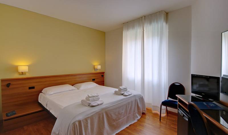 Номер Стандарт, Mistral2