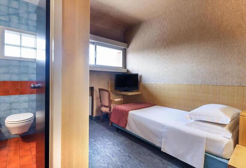 اتاق استاندارد یک نفره, Palace Bologna Centro