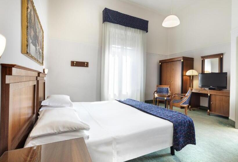 اتاق سوپریور سه تخته, Palace Bologna Centro