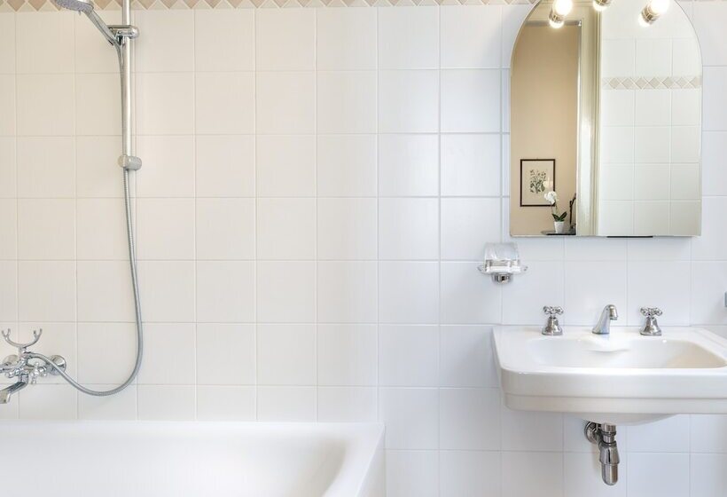 سوییت جونیور, Palace Bologna Centro