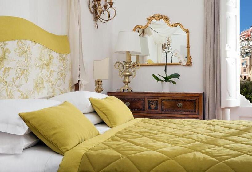 غرفة ديلوكس مطلّة علي البحر, Palazzo Murat