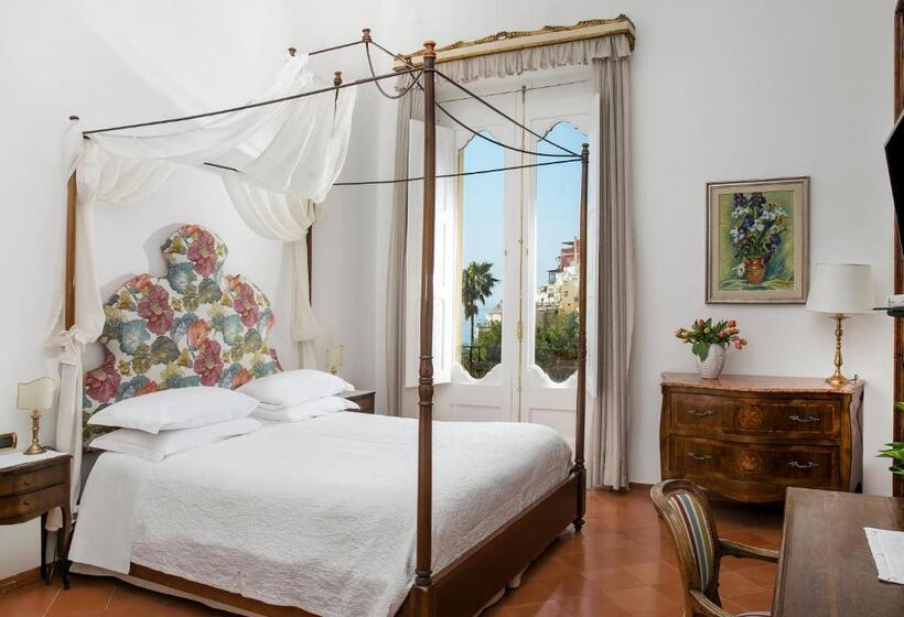 غرفة ديلوكس مطلّة علي البحر, Palazzo Murat