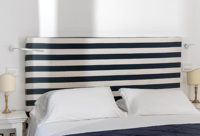 غرفة قياسية, Palazzo Murat