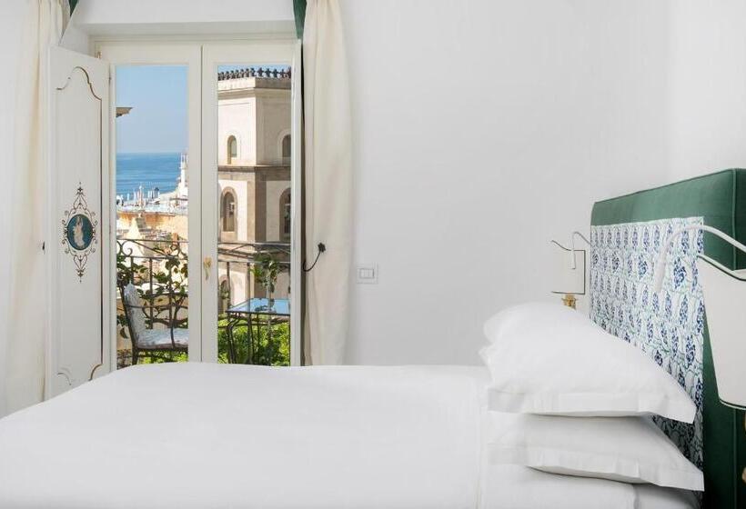 غرفة سوبيريور سرير كينج, Palazzo Murat