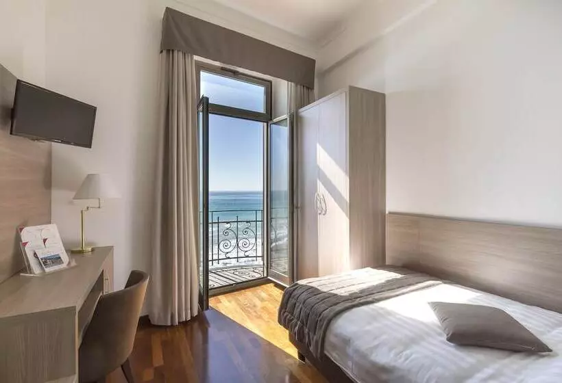 اتاق راحتی, Parigi & Spa