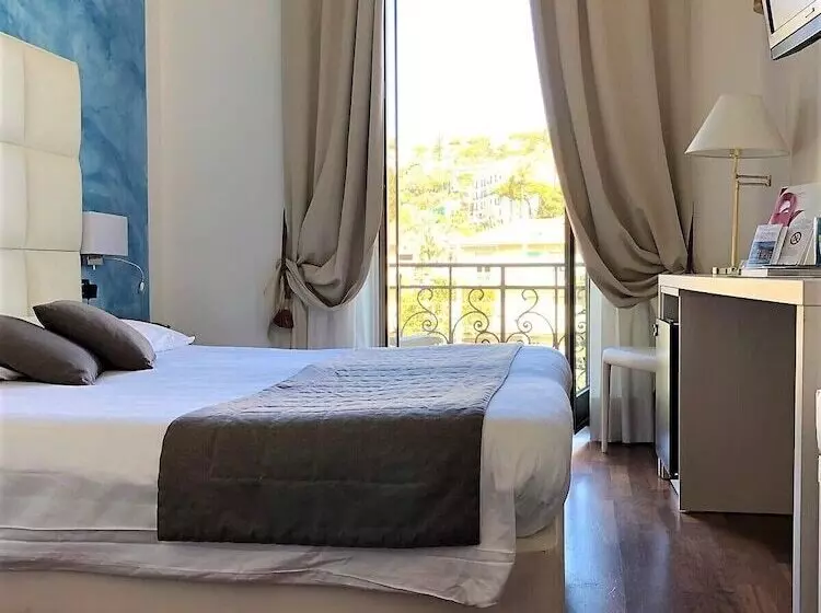 اتاق اکونومی یک تخته, Parigi & Spa