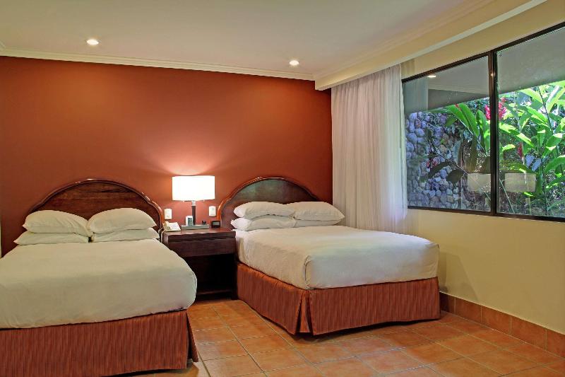 Camera Deluxe, Sheraton Rome Parco De Medici