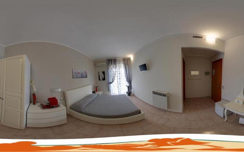 Номер Стандарт с Балконом, Velcamare