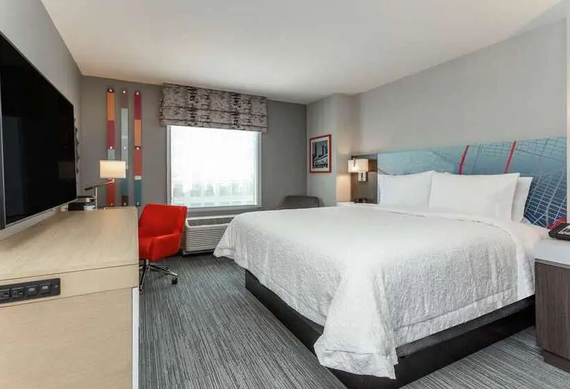 キングサイズベッドのスタンダードルーム, Hampton Inn Oakland Downtown City Center