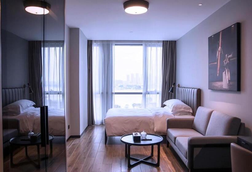 Номер Стандарт Вид на Сад, La Yarda Hotel Guangzhou