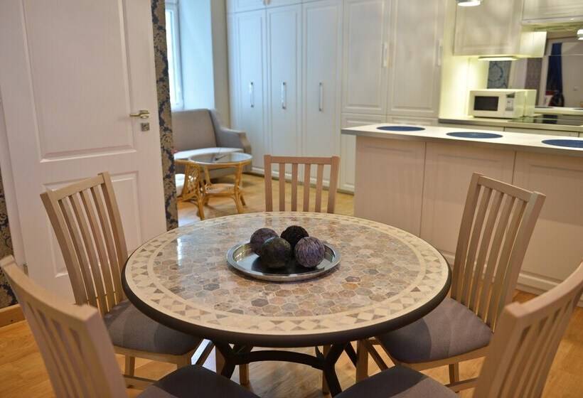 آپارتمان 2 خوابه, La Gioia Magic Orient Apartments